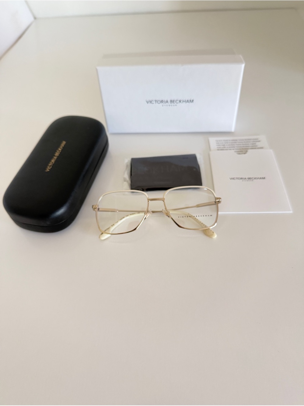 Victoria Beckham VB2108 Oversize Square Gold & White Chevron Glasses Full Set